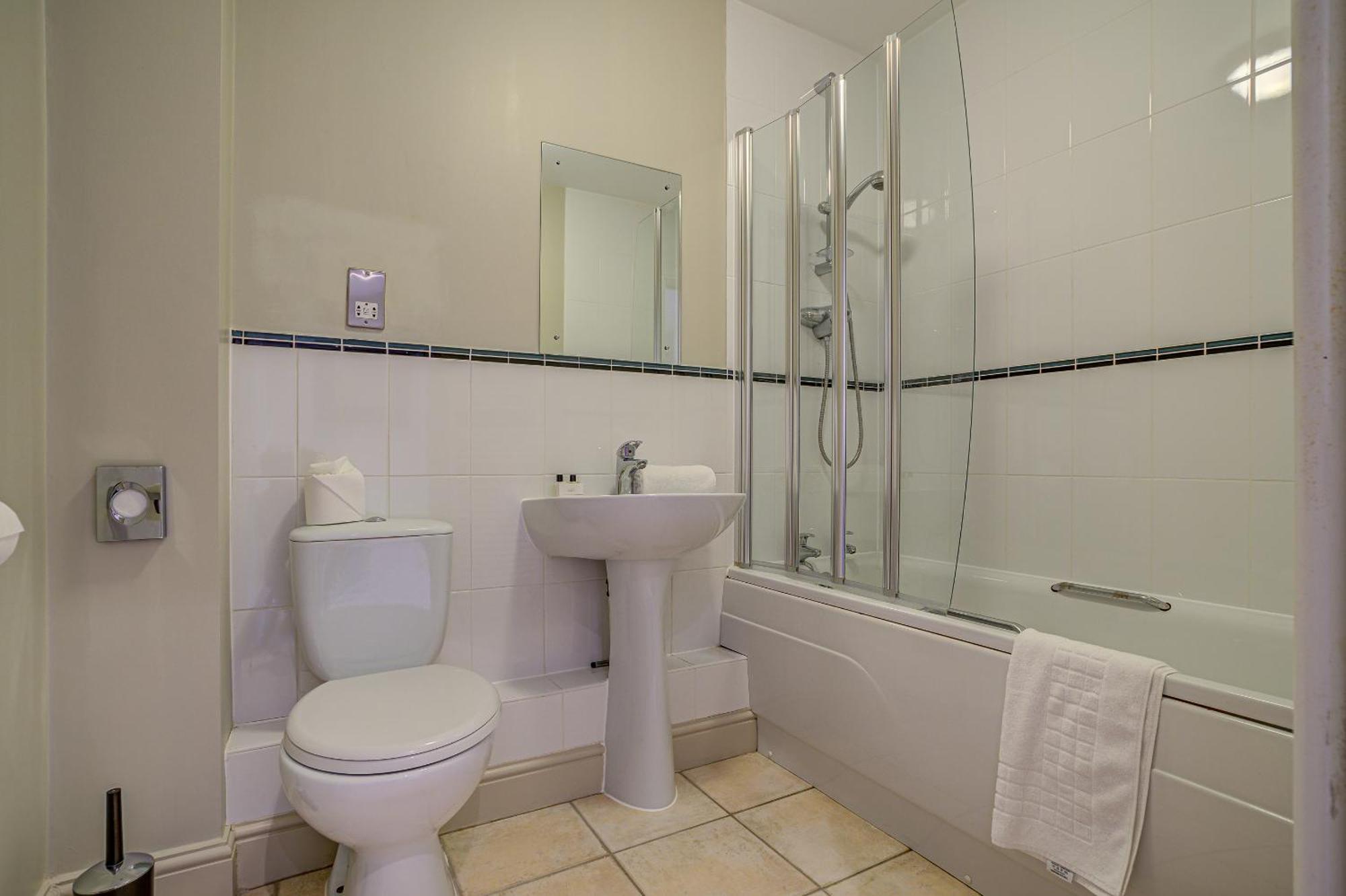 The Vanbrugh Suites Оксфорд Номер фото