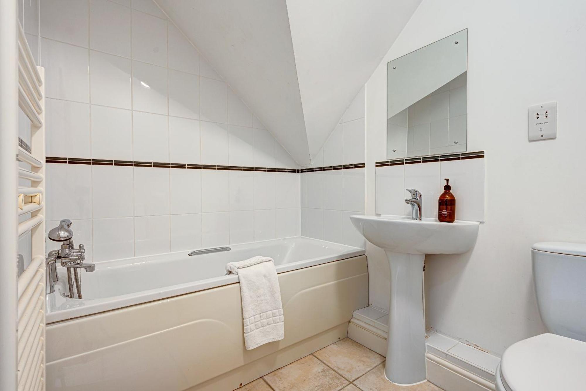 The Vanbrugh Suites Оксфорд Номер фото