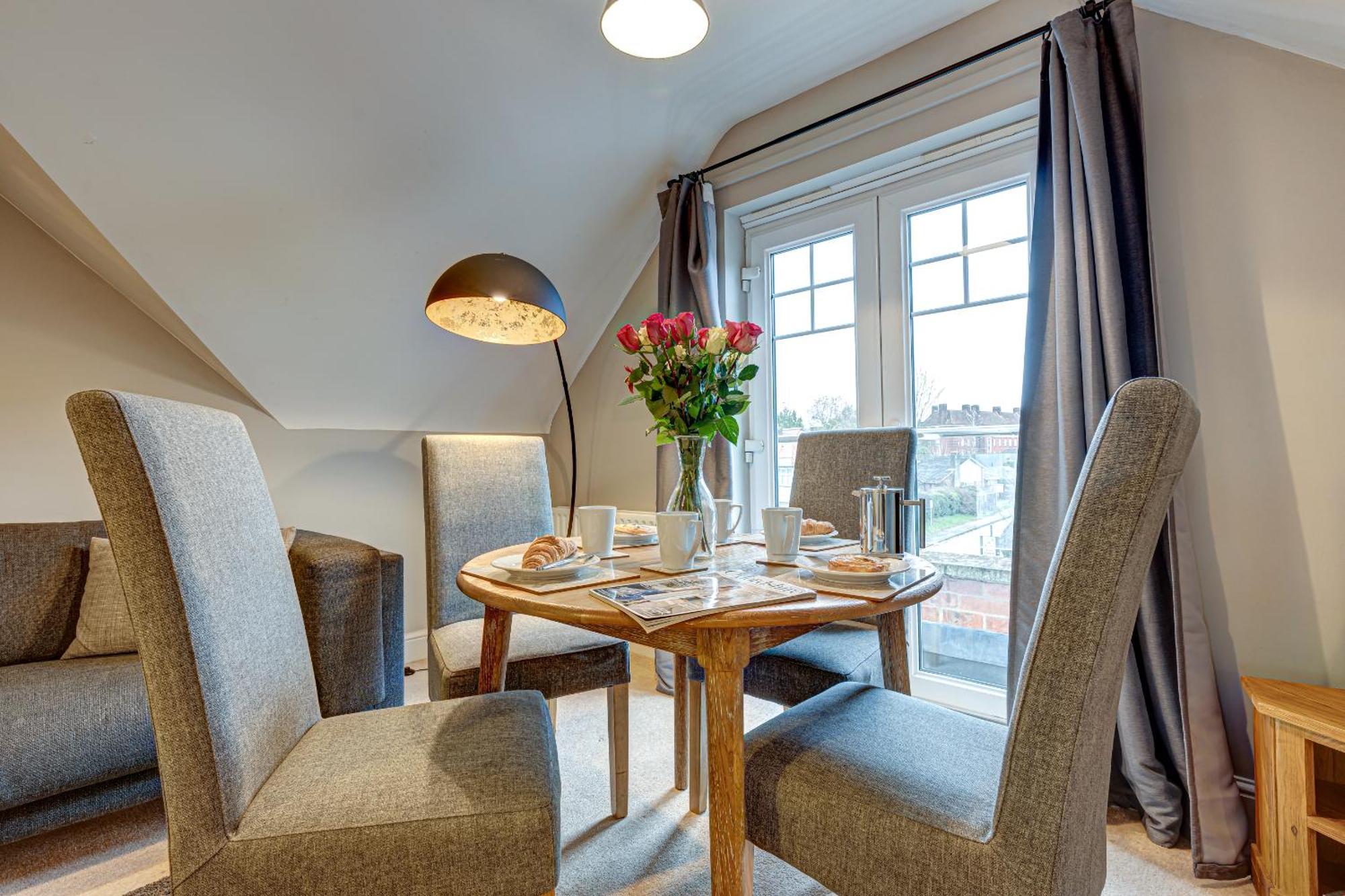The Vanbrugh Suites Оксфорд Номер фото