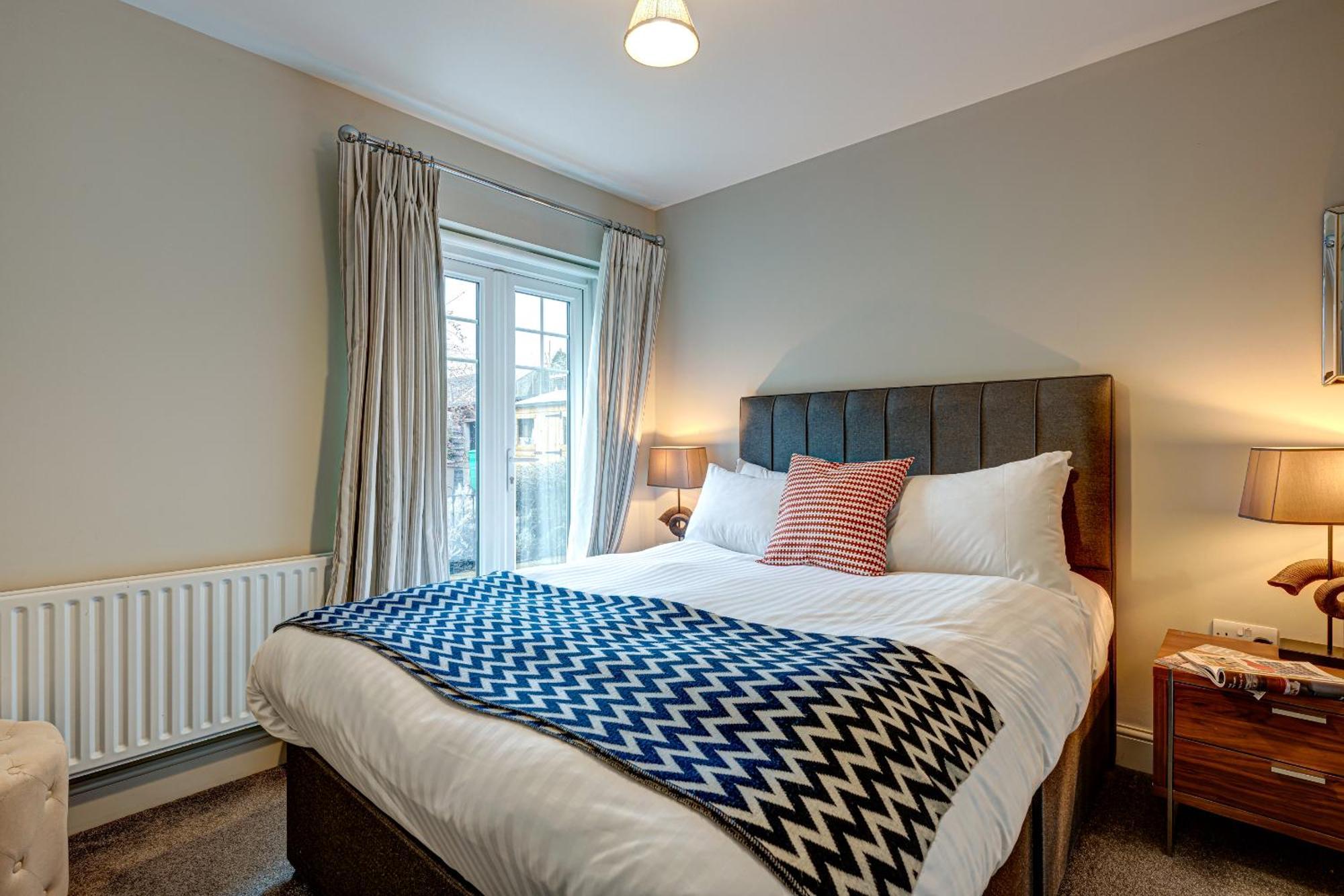 The Vanbrugh Suites Оксфорд Номер фото