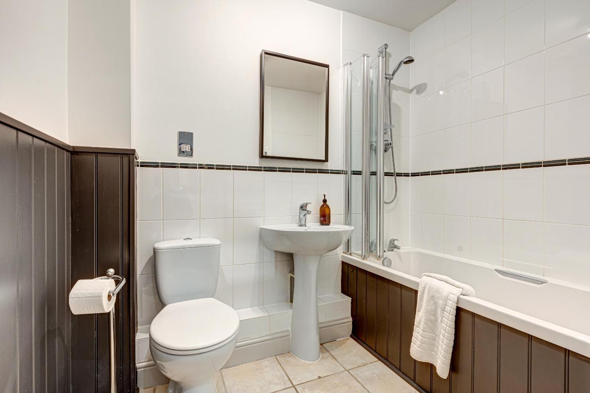 The Vanbrugh Suites Оксфорд Номер фото
