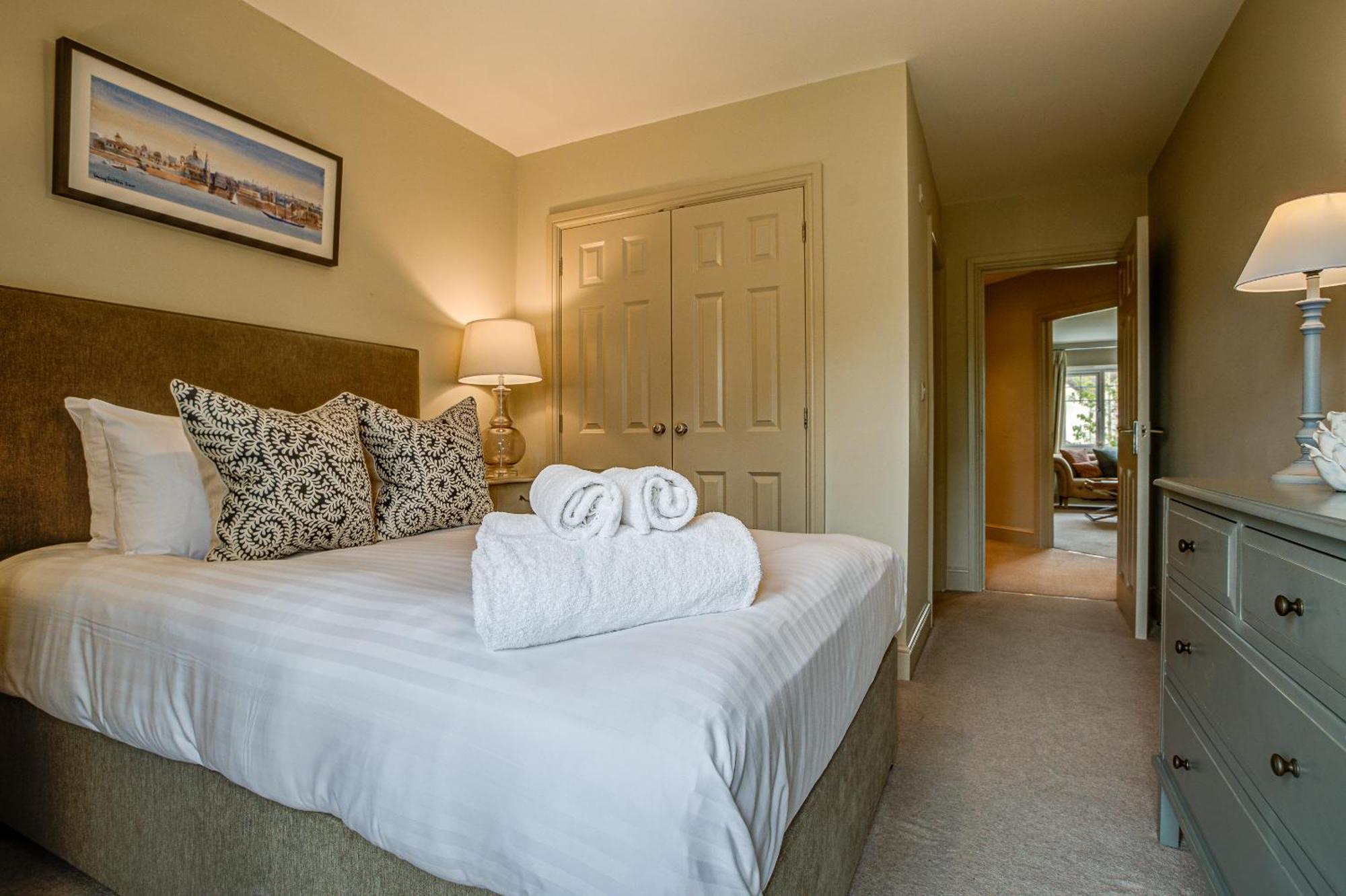 The Vanbrugh Suites Оксфорд Номер фото